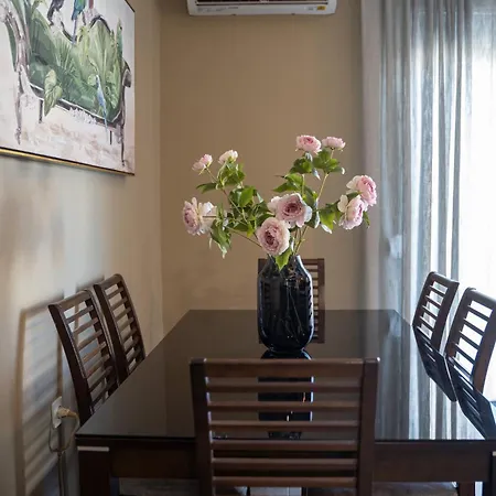 Appartement Downtown Suite, 5min To Beach
