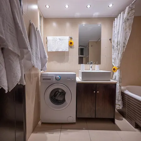 Downtown Suite, 5min To Beach Miasto Kos